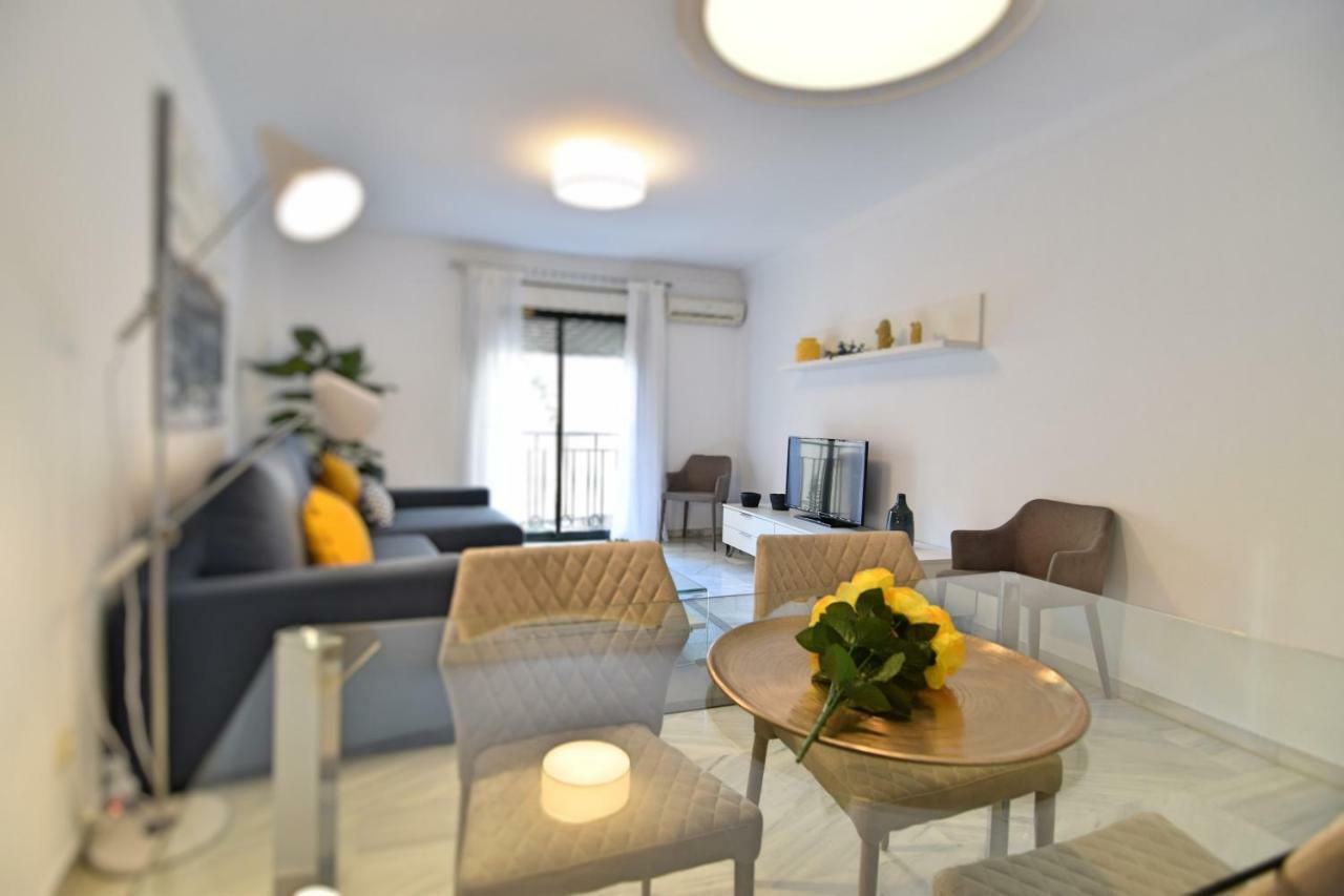 Apartamento Puerto Malagueta Malaga Bagian luar foto