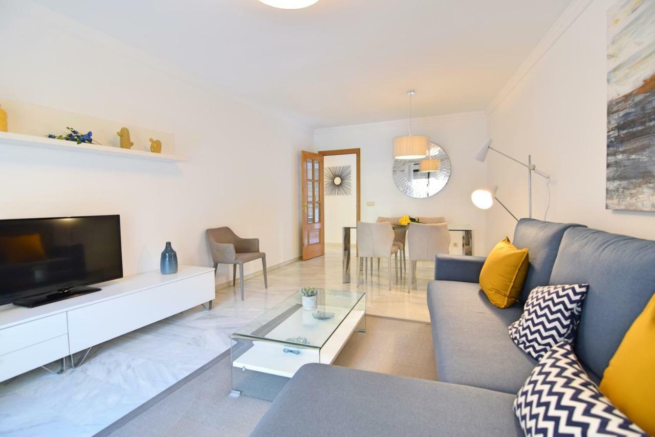 Apartamento Puerto Malagueta Malaga Bagian luar foto