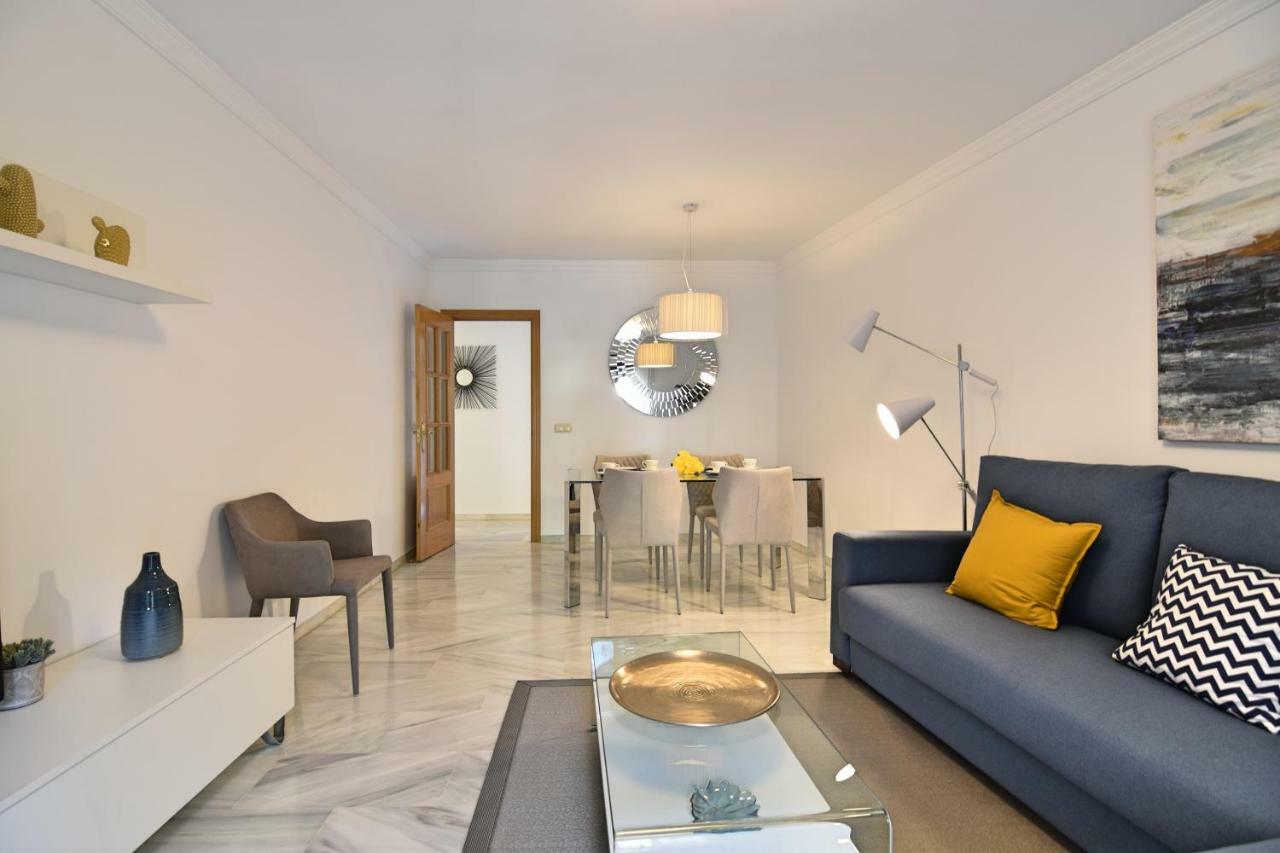 Apartamento Puerto Malagueta Malaga Bagian luar foto